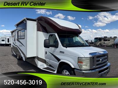 2012 Winnebago 30C  WINNEBAGO - Photo 2 - Huachuca City, AZ 85616