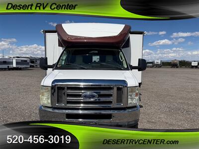 2012 Winnebago 30C  WINNEBAGO - Photo 3 - Huachuca City, AZ 85616