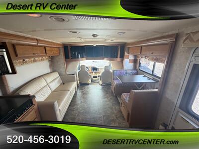 2012 Winnebago 30C  WINNEBAGO - Photo 11 - Huachuca City, AZ 85616