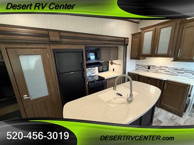 2019 KEYSTONE COUGAR 30RLS - Photo 12 - Huachuca City, AZ 85616