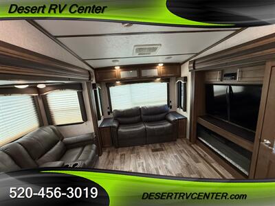 2019 KEYSTONE COUGAR 30RLS - Photo 10 - Huachuca City, AZ 85616
