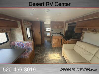 2012 WINNEBAGO 30C - Photo 16 - Huachuca City, AZ 85616