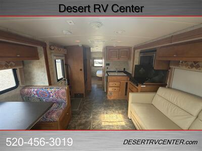 2012 WINNEBAGO 30C - Photo 15 - Huachuca City, AZ 85616