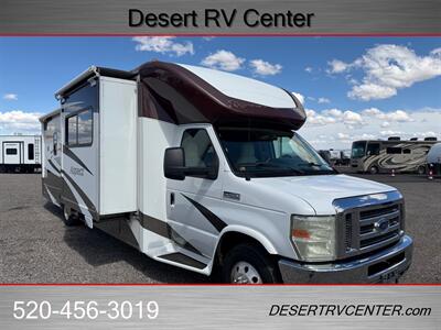 2012 WINNEBAGO 30C - Photo 2 - Huachuca City, AZ 85616
