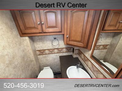 2012 WINNEBAGO 30C - Photo 13 - Huachuca City, AZ 85616