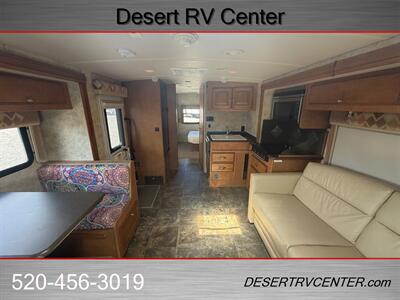 2012 WINNEBAGO 30C - Photo 17 - Huachuca City, AZ 85616