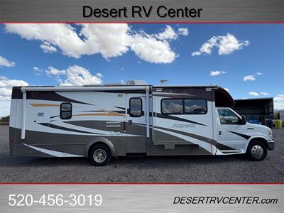 2012 WINNEBAGO 30C - Photo 1 - Huachuca City, AZ 85616