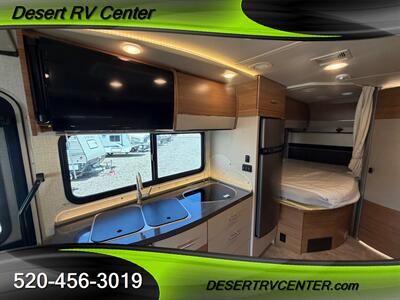 2016 Winnebago NAVION 24J   - Photo 11 - Huachuca City, AZ 85616