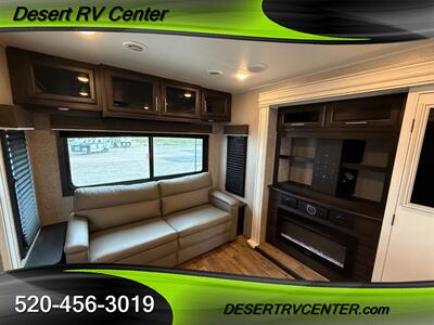 2021 JAYCO 330RSTS   - Photo 10 - Huachuca City, AZ 85616