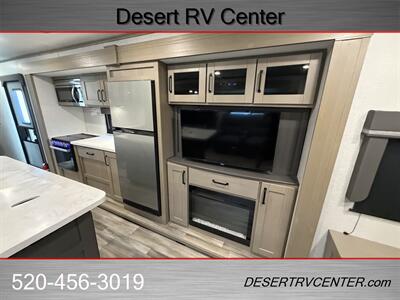 2023 GRAND DESIGN 297RSTS - Photo 13 - Huachuca City, AZ 85616