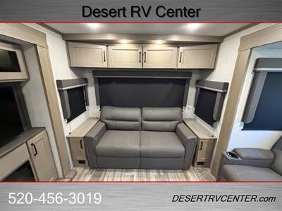 2023 GRAND DESIGN 297RSTS - Photo 14 - Huachuca City, AZ 85616