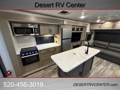 2023 GRAND DESIGN 297RSTS - Photo 11 - Huachuca City, AZ 85616