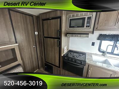 2021 CHINOOK RV 259RB   - Photo 12 - Huachuca City, AZ 85616