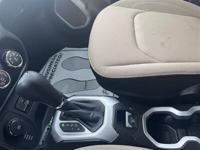 2017 Jeep Renegade Sport   - Photo 31 - Hazleton, PA 18201