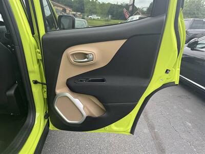 2017 Jeep Renegade Sport   - Photo 21 - Hazleton, PA 18201
