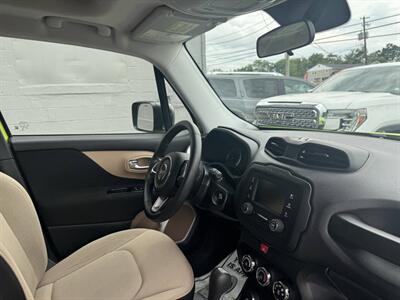 2017 Jeep Renegade Sport   - Photo 24 - Hazleton, PA 18201
