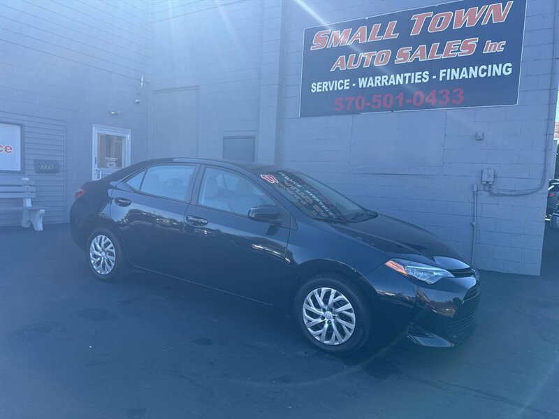 2017 Toyota Corolla LE 4dr Sedan   - Photo 1 - Hazleton, PA 18201