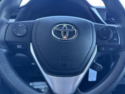 2017 Toyota Corolla LE 4dr Sedan   - Photo 31 - Hazleton, PA 18201