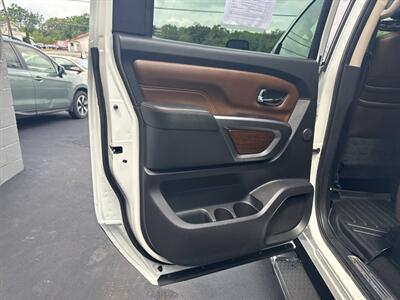 2017 Nissan Titan XD Platinum Reserve 4x4 4dr Crew Cab (Diesel) - Photo 19 - Hazleton, PA 18201