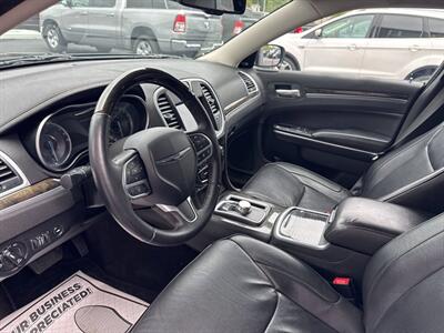 2017 Chrysler 300 C AWD 4dr Sedan - Photo 14 - Hazleton, PA 18201