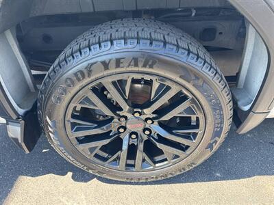 2020 GMC Sierra 1500 Denali 4x4 4dr Crew Cab 5.8 ft. SB   - Photo 12 - Hazleton, PA 18201