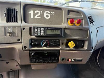 2002 Sterling M6500 Acterra REEFER TRUCK   - Photo 9 - Hazleton, PA 18201