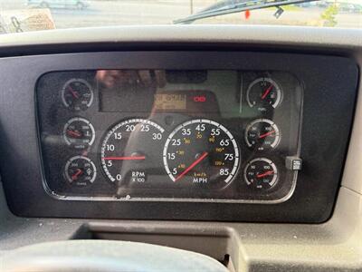 2002 Sterling M6500 Acterra REEFER TRUCK   - Photo 8 - Hazleton, PA 18201