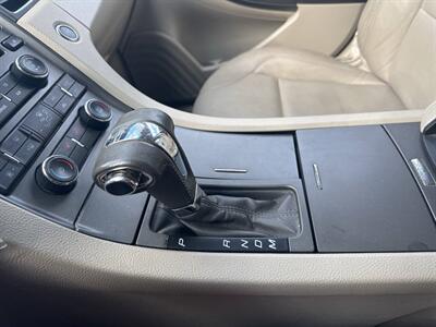 2011 Ford Taurus SEL AWD 4dr Sedan - Photo 29 - Hazleton, PA 18201