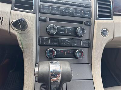 2011 Ford Taurus SEL AWD 4dr Sedan - Photo 28 - Hazleton, PA 18201