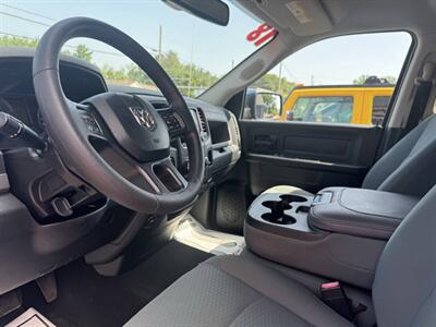 2018 RAM 1500 Express 4x4 4dr Quad Cab 6.3 ft. SB Pickup - Photo 15 - Hazleton, PA 18201