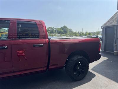2018 RAM 1500 Express 4x4 4dr Quad Cab 6.3 ft. SB Pickup - Photo 5 - Hazleton, PA 18201