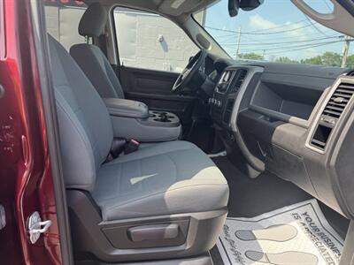 2018 RAM 1500 Express 4x4 4dr Quad Cab 6.3 ft. SB Pickup - Photo 23 - Hazleton, PA 18201