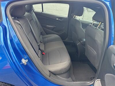 2016 Chevrolet Cruze LT Auto 4dr Sedan w/1SD   - Photo 20 - Hazleton, PA 18201