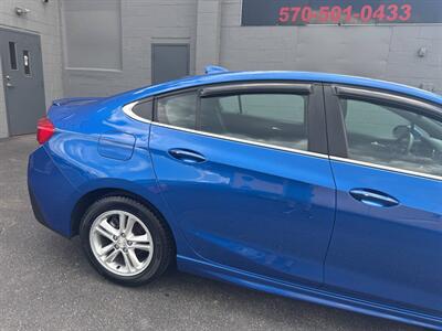 2016 Chevrolet Cruze LT Auto 4dr Sedan w/1SD   - Photo 9 - Hazleton, PA 18201