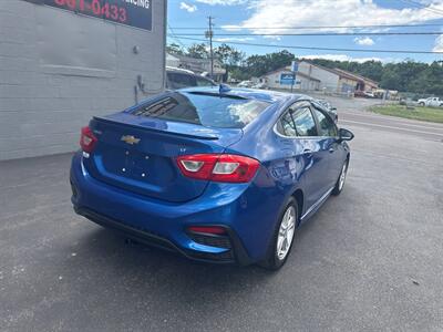 2016 Chevrolet Cruze LT Auto 4dr Sedan w/1SD   - Photo 8 - Hazleton, PA 18201