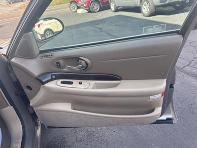 2004 Buick LeSabre Limited 4dr Sedan   - Photo 19 - Hazleton, PA 18201