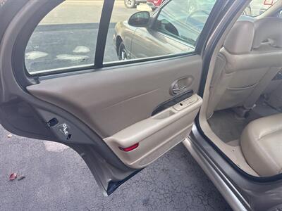 2004 Buick LeSabre Limited 4dr Sedan   - Photo 12 - Hazleton, PA 18201