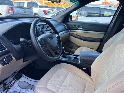 2016 Ford Explorer Base 4dr SUV - Photo 15 - Hazleton, PA 18201