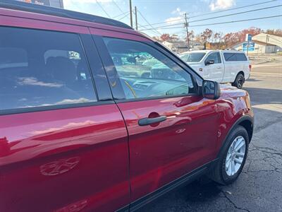 2016 Ford Explorer Base 4dr SUV - Photo 10 - Hazleton, PA 18201
