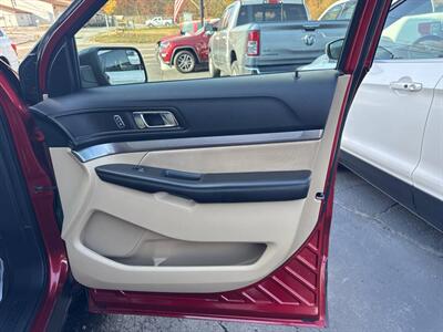 2016 Ford Explorer Base 4dr SUV - Photo 25 - Hazleton, PA 18201