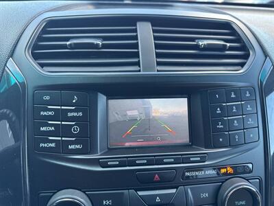 2016 Ford Explorer Base 4dr SUV - Photo 29 - Hazleton, PA 18201