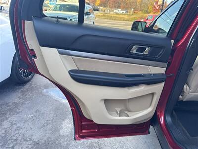 2016 Ford Explorer Base 4dr SUV - Photo 17 - Hazleton, PA 18201