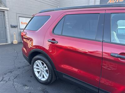 2016 Ford Explorer Base 4dr SUV - Photo 9 - Hazleton, PA 18201