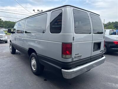 2006 Ford E-350 SD XL   - Photo 6 - Hazleton, PA 18201