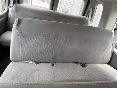 2006 Ford E-350 SD XL   - Photo 18 - Hazleton, PA 18201