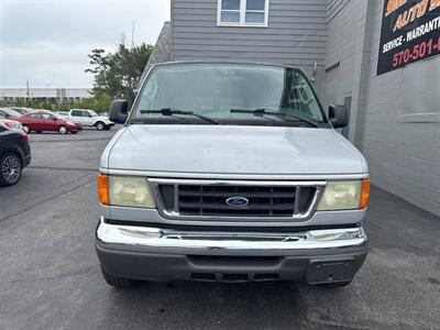 2006 Ford E-350 SD XL   - Photo 2 - Hazleton, PA 18201