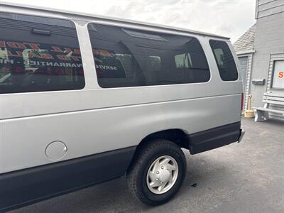 2006 Ford E-350 SD XL   - Photo 5 - Hazleton, PA 18201