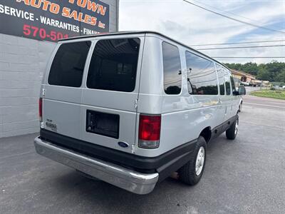 2006 Ford E-350 SD XL   - Photo 8 - Hazleton, PA 18201