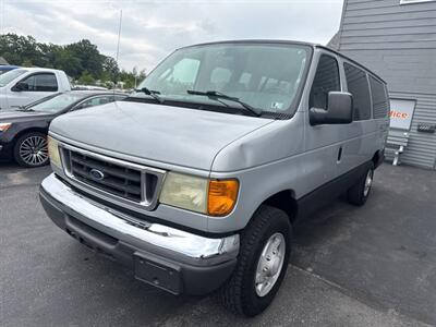 2006 Ford E-350 SD XL   - Photo 3 - Hazleton, PA 18201