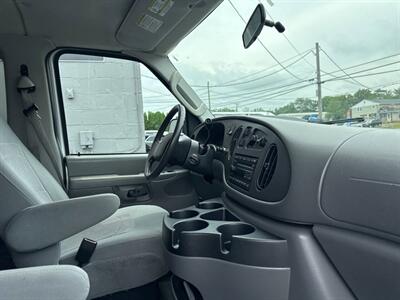 2006 Ford E-350 SD XL   - Photo 24 - Hazleton, PA 18201